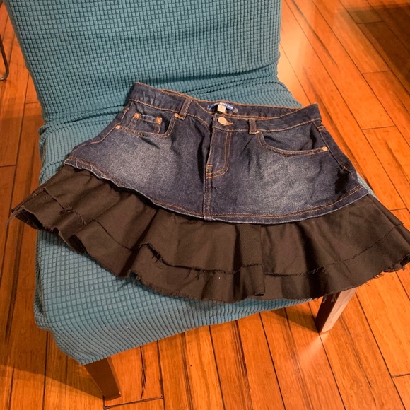 Y2K denim mini skirt - Picture 1 of 2